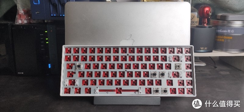 199元就能买到的三模84配列机械键盘套件什么水平？键极K84开箱晒单
