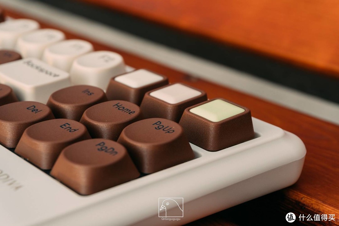 巧克力味的键盘，ikbc歌帝梵联名款，IP赛高！