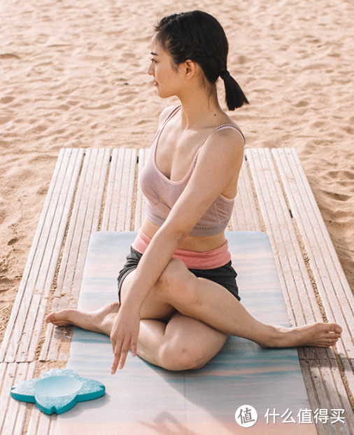  夏日“蜜桃臀”养成大法~性感蜜桃臀，一秒就能穿出来！