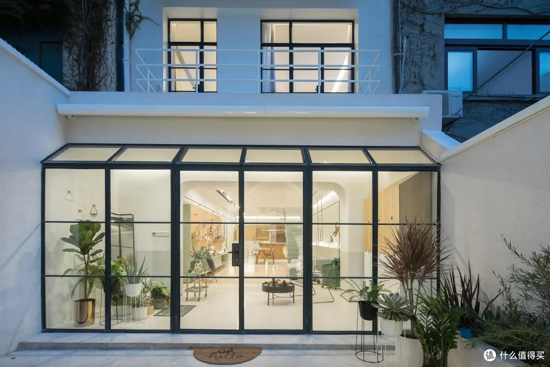 买了顶楼千万别浪费了!建一个这样的阳光房,胜过千万豪宅!