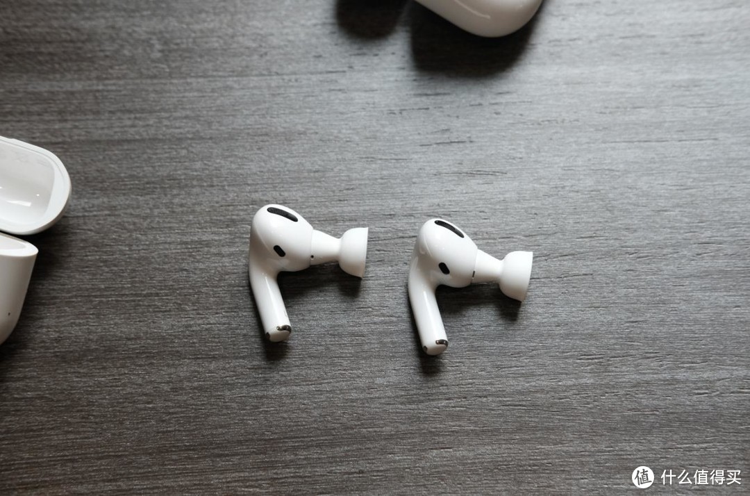 李逵李鬼傻傻分不清？一文带你了解 AirPods Pro 和华强北 1562A 的区别