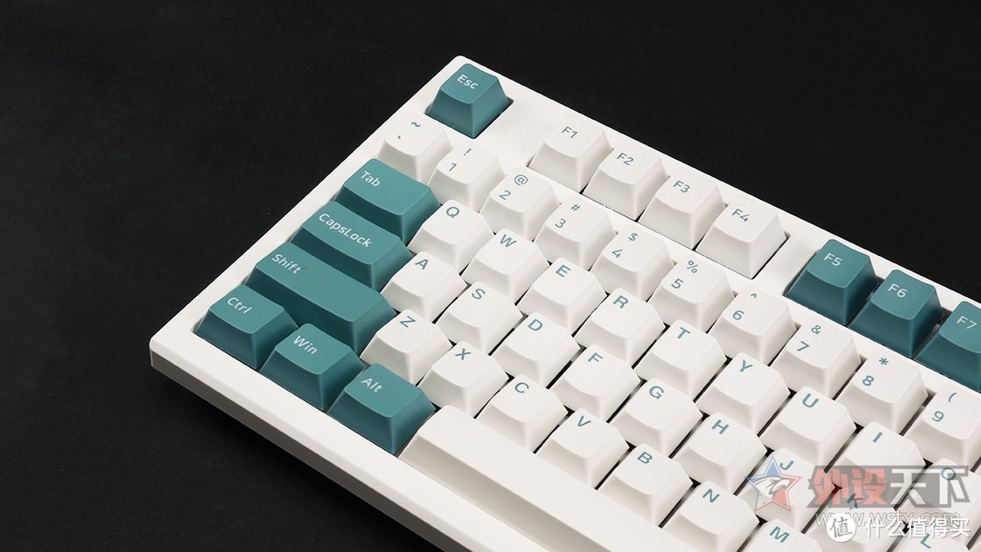 腹灵FL980热拔插机械键盘：中端价位最优选