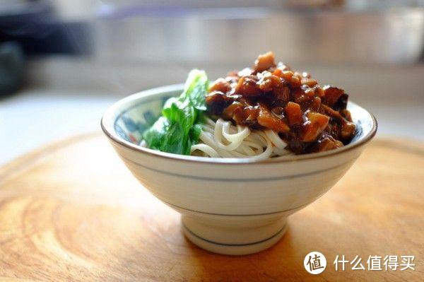 天气太热没食欲，不妨试试我做的这道打卤面，保证做上一锅不够吃