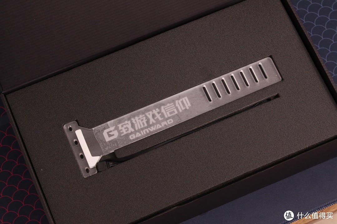 性能“Ti”强——耕升 GeForce RTX 3080 Ti 星极蓝爵OC显卡开箱体验