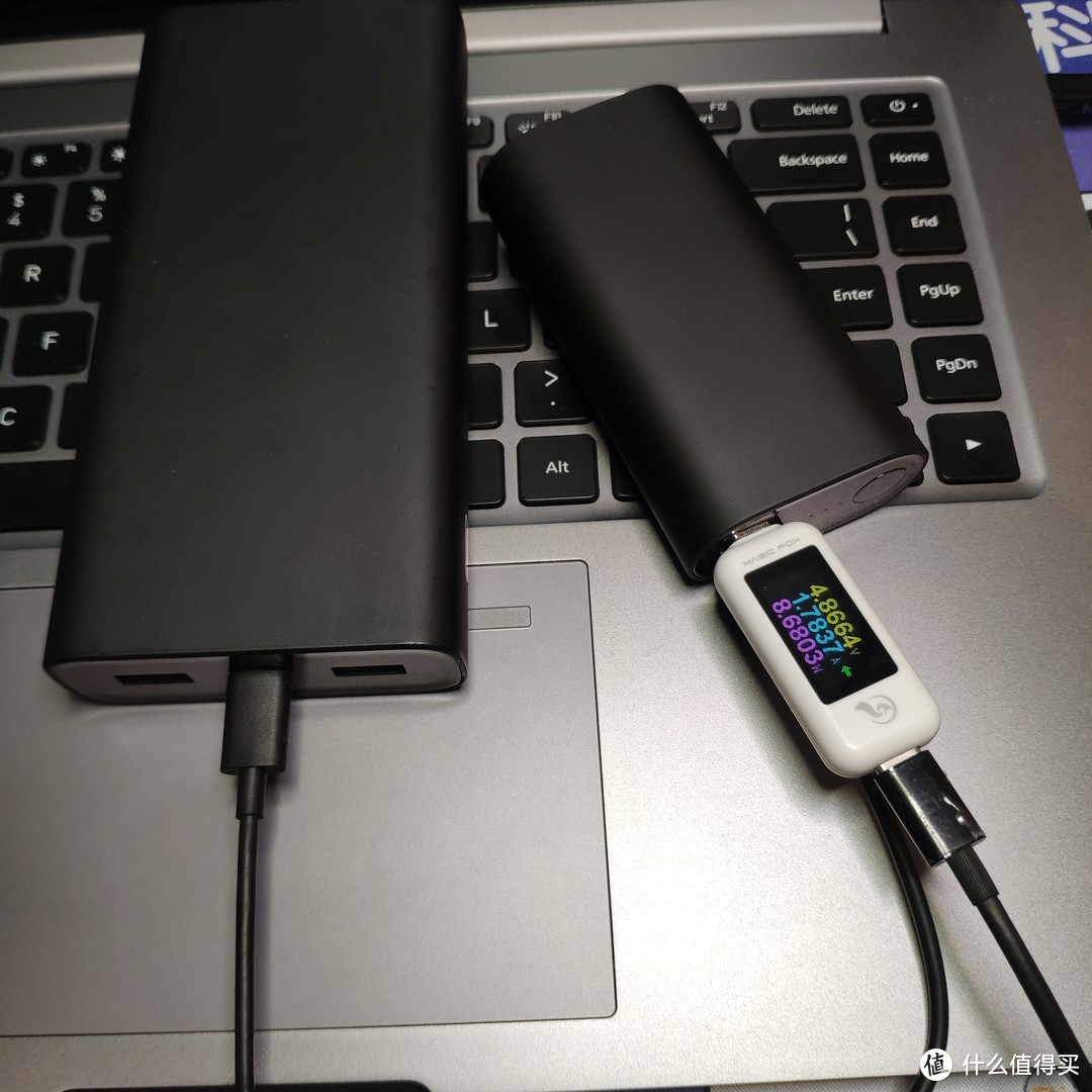 苹果用户新伴侣：紫米10000mAh移动电源MINI高配版开箱及评测
