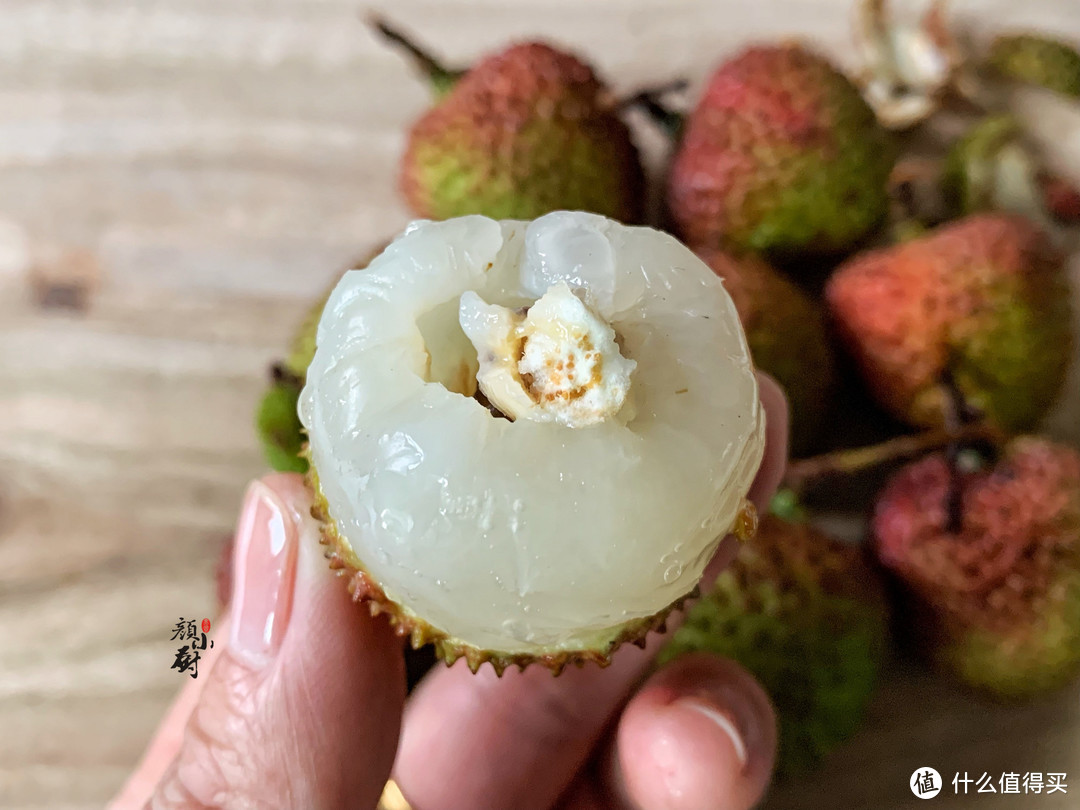 6月这果正当季，好吃还便宜，剥皮冻着吃最美味，孩子超爱吃