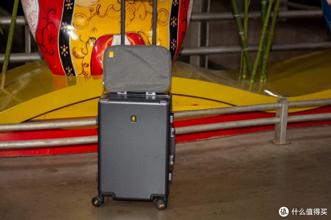 地平线8号（LEVEL8）行李箱粗铝框旅行箱您可信赖的商旅出行的好助手