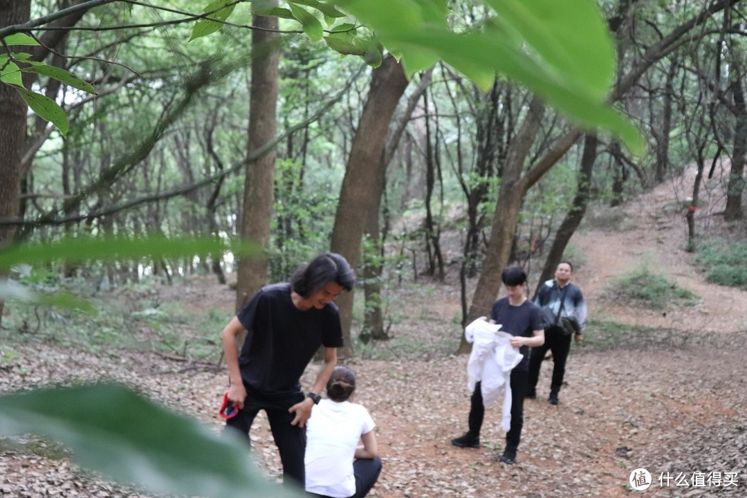 绿巨人登山鞋，户外小白入门装备推荐