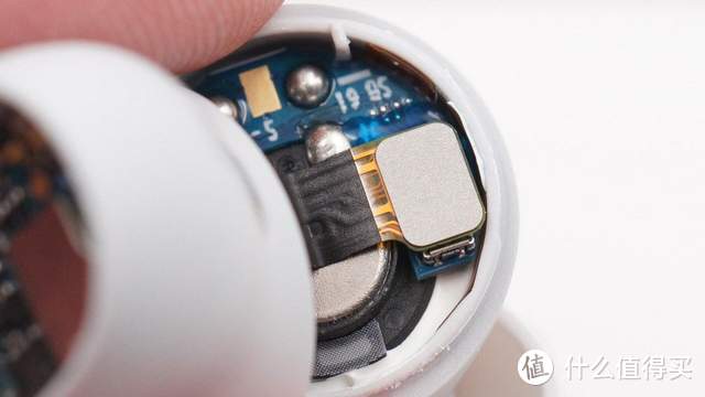 拆解报告：Redmi红米 AirDots3 Pro 真无线降噪耳机