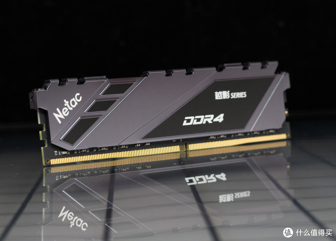 朗科越影DDR4-3200 16GB内存评测：容量大、性价比高