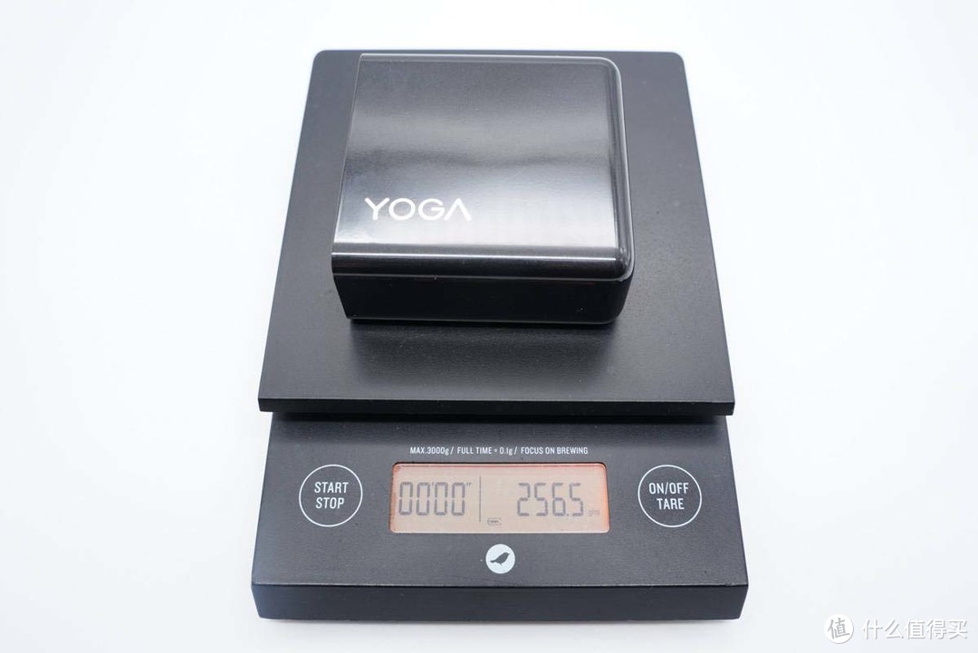 拆解报告：联想YOGA 130W双C口氮化镓快充充电器YG130GL