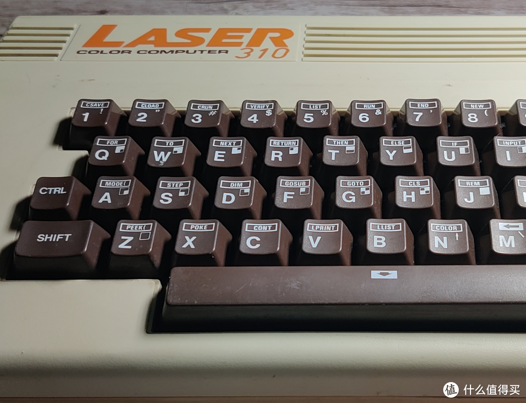 1984年引入内地的香港电脑：VTech Laser310