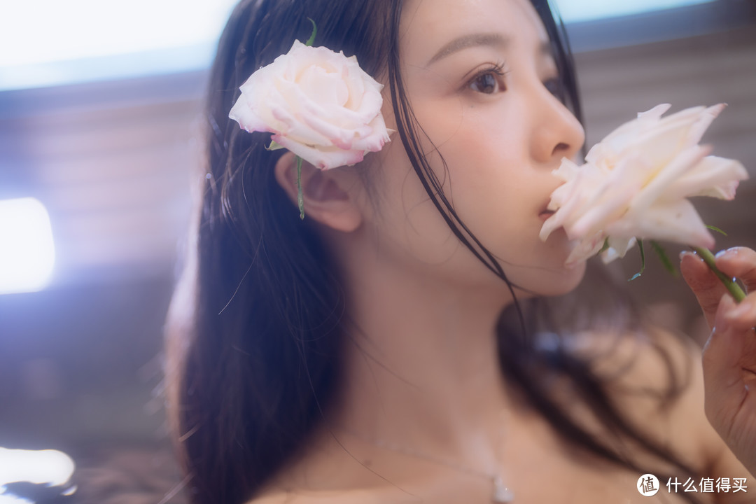 清水出芙蓉，索尼FE50mm F1.2GM镜头下的温泉人像