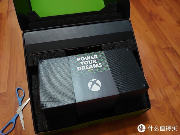 国行Xbox Series X首发开箱和解锁跨区保姆教程