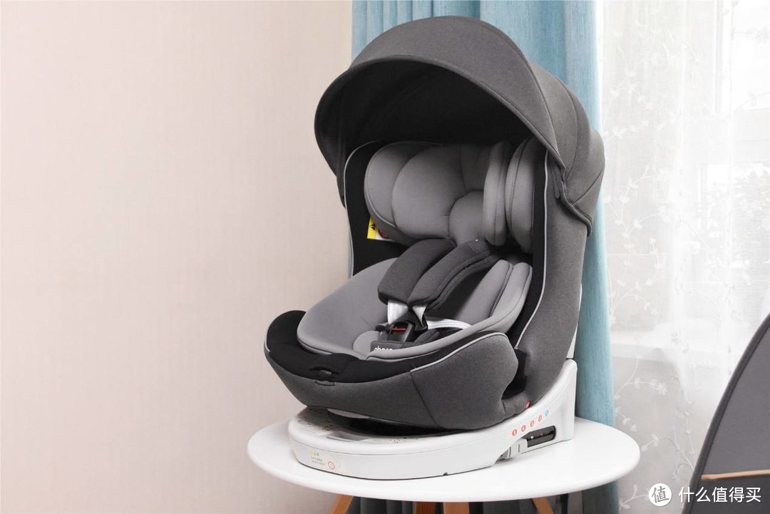 新生儿坐车安全座椅到底要咋选？一步到位，附qborn儿童安全座椅评测