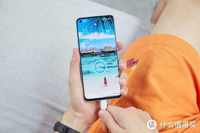 外观天赋点满了？OPPO Reno6亮点全解读，2799到底值不值