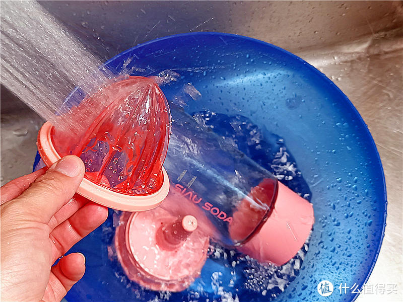 3秒自制气泡水，夏日饮品轻松享——诗杭/SIAU元气气泡果汁杯测评