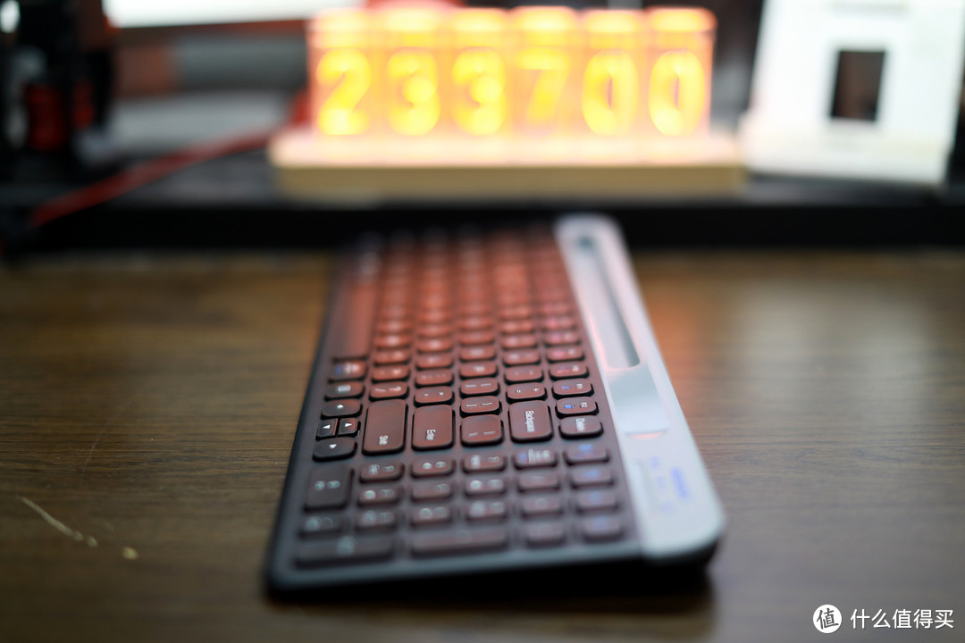 新贵K10——139元的蓝牙、2.4G无线双模薄膜键盘