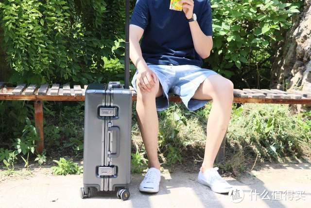 地平线8号POWER系列行李箱-你的品质生活新选择