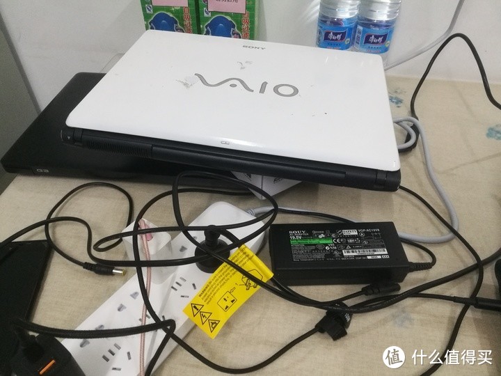 图吧垃圾佬的工作站2：索尼VAIO VGN-FE30B（年轻人的第一个假笔记本）