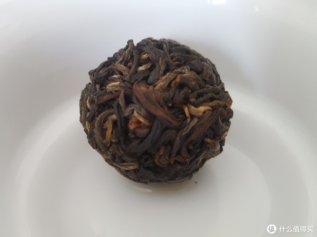 两颗晒红龙珠（16g）认识这款“另类”的红茶