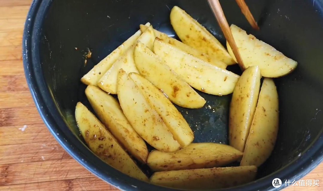 电饭煲孜然土豆，土豆软烂入味