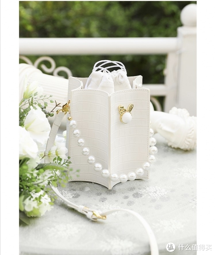 白色六角经典水桶包 珍珠时髦