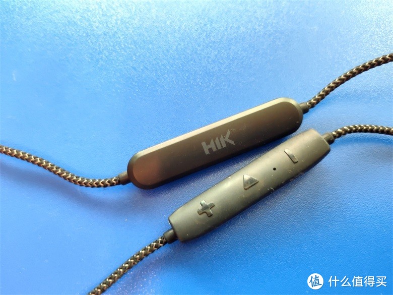 HIK Z1S颈挂式蓝牙运动耳机