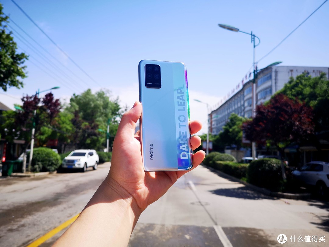 千元机皇realme Q3，安能作为拍照的主力机？