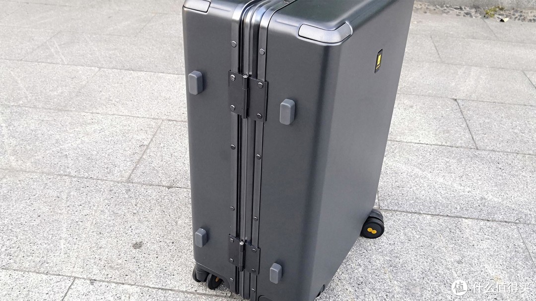 2021年了用上老罗推荐过的地平线8号行李箱，power登机箱巴适得很