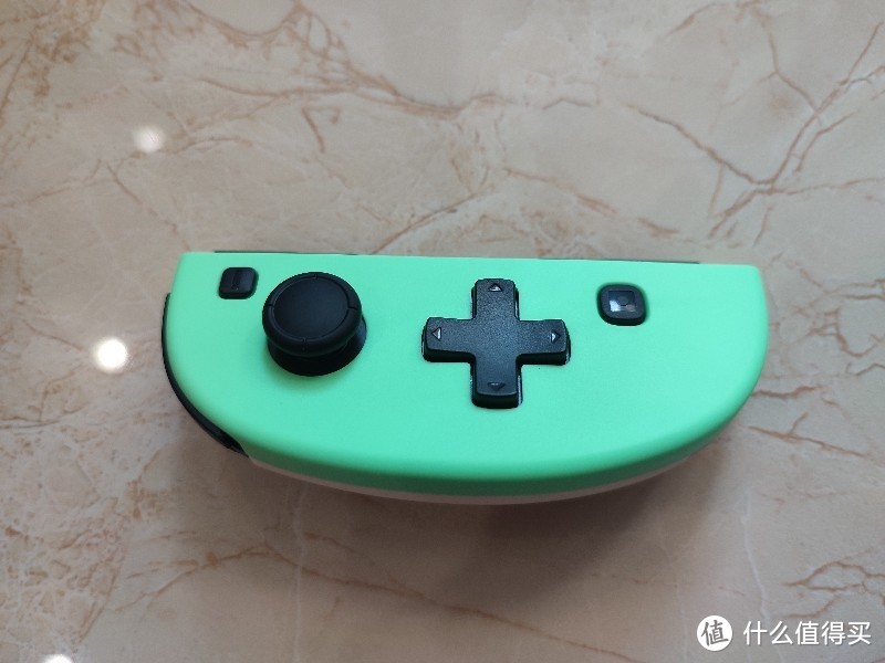 618意思一下购入良值switch joycon