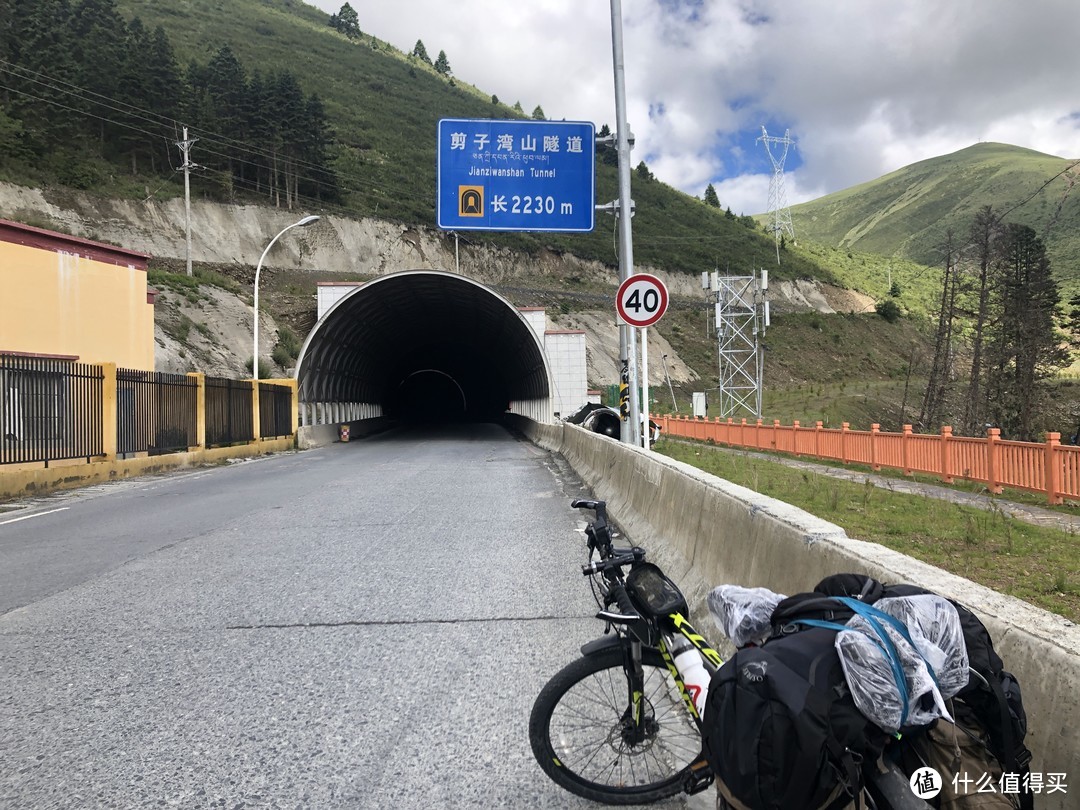 雨季川藏线骑行之游记篇（二）四川甘孜新都桥-西藏自治区如美镇