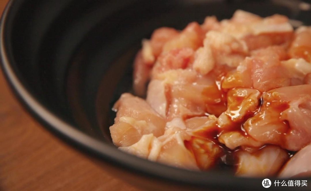 电饭煲鸡肉菌菇焖饭，简单又好吃