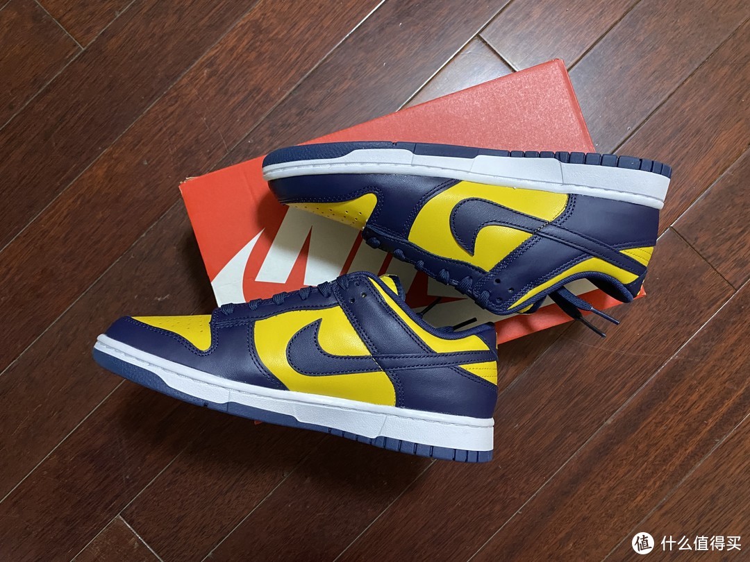 密歇根配色Nike Dunk Low