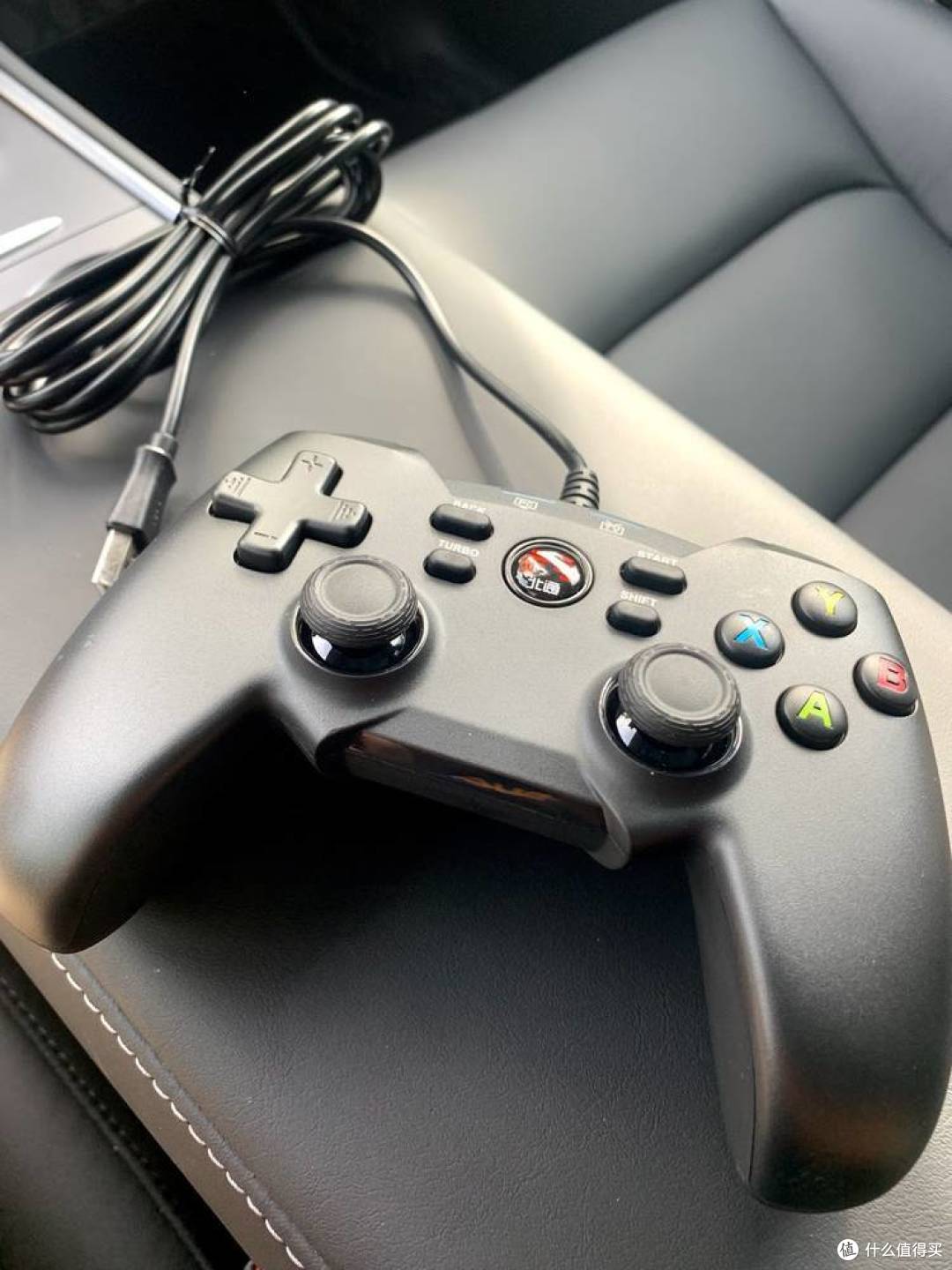 北通蝙蝠4游戏手柄让你找回童年