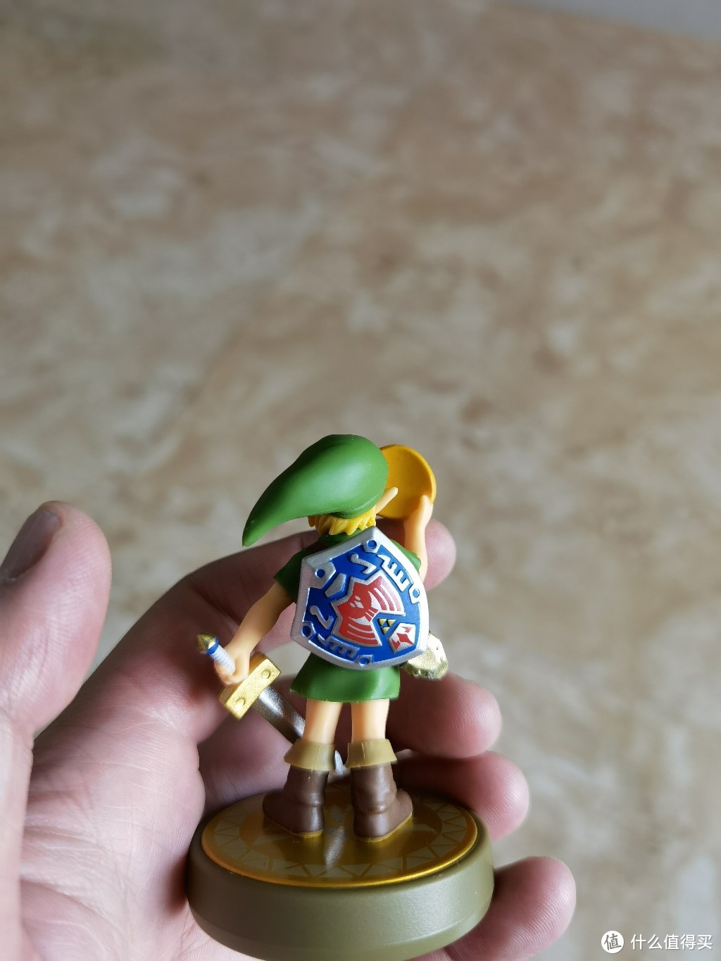 手办还可以这样玩，任天堂Amiibo塞尔达 假面林克 开箱体验