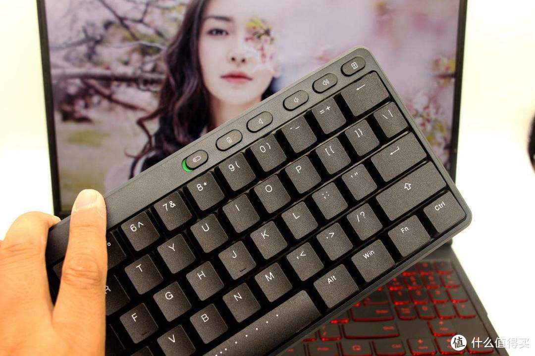 小巧机身，硬核全功能：IKBC S200 mini 61键矮轴键盘体验