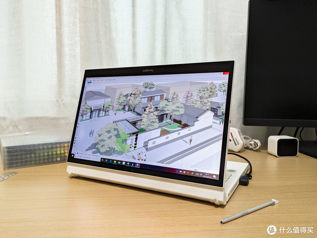设计师的好助手，宏碁ConceptD 3 Ezel翻转创作本晒物