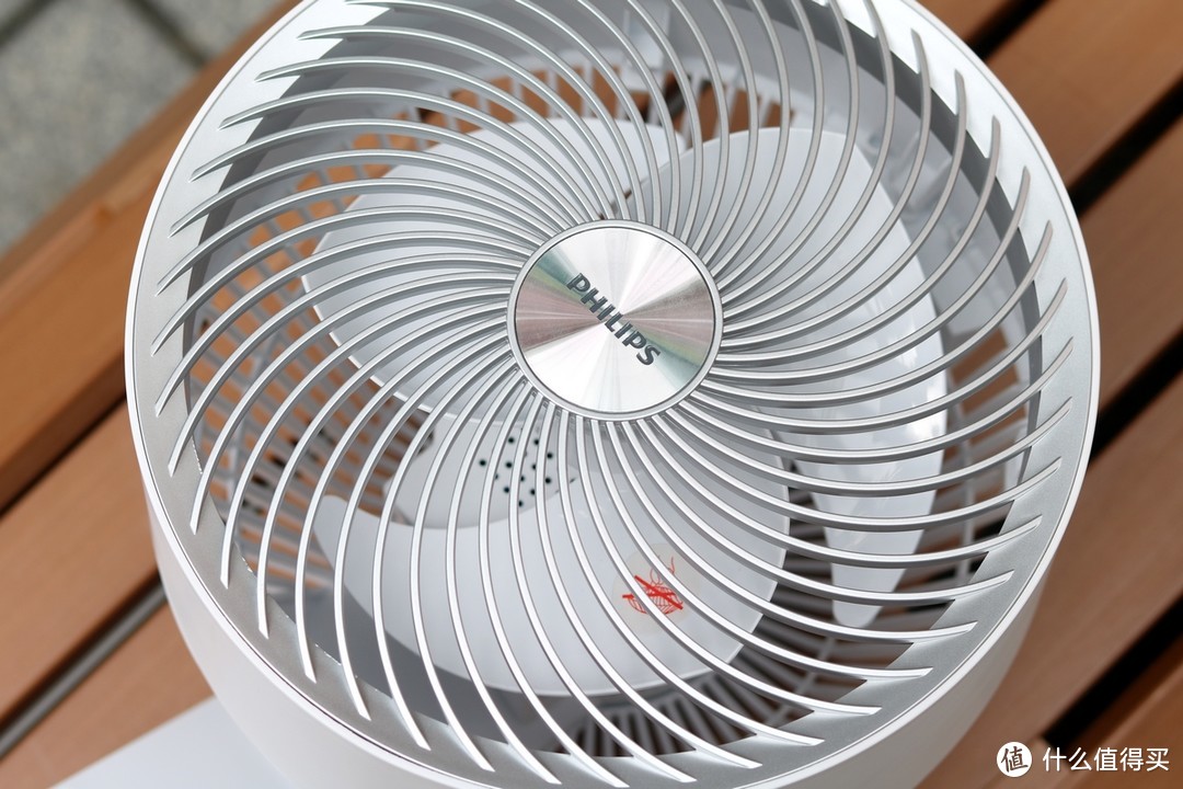 是空调伴侣，也是减少空调使用的好能手：飞利浦空气循环扇
