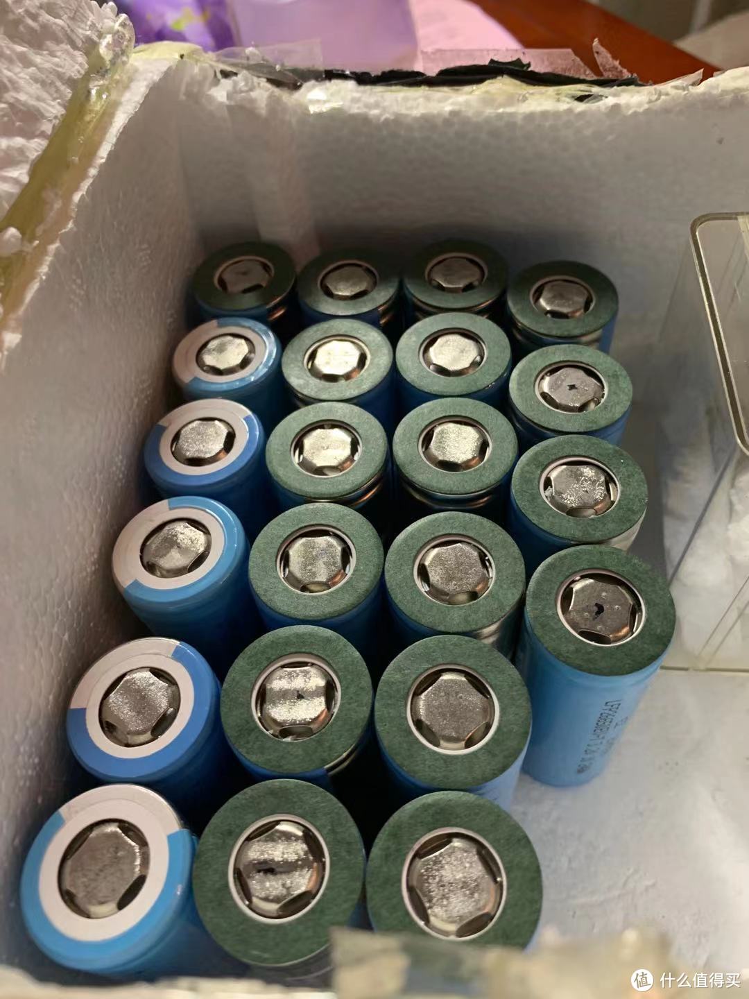 DIY磷酸铁锂电池组更换UPS铅酸电池