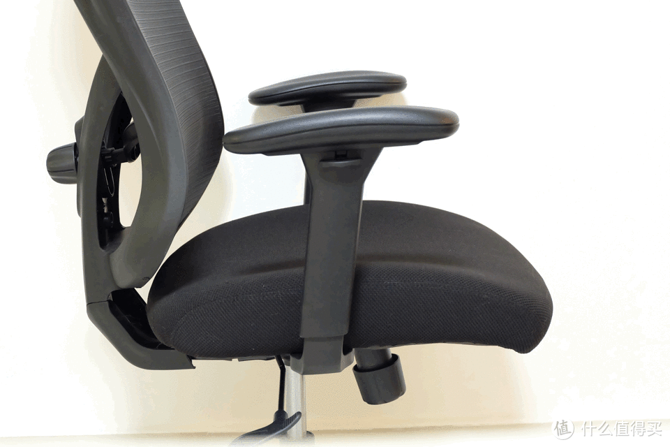 刚柔并济——UE沃克人体工学护腰椅