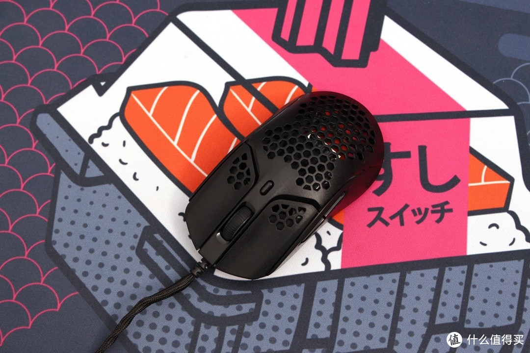 洞洞洞三枪爆头——HyperX 旋火游戏鼠标开箱体验