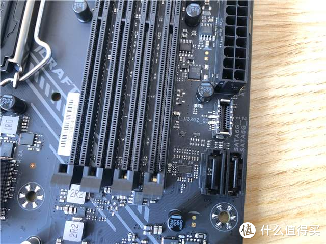 高颜值强性能最具性价比-铭瑄iCraft Z590 WIFI 电竞游戏主板