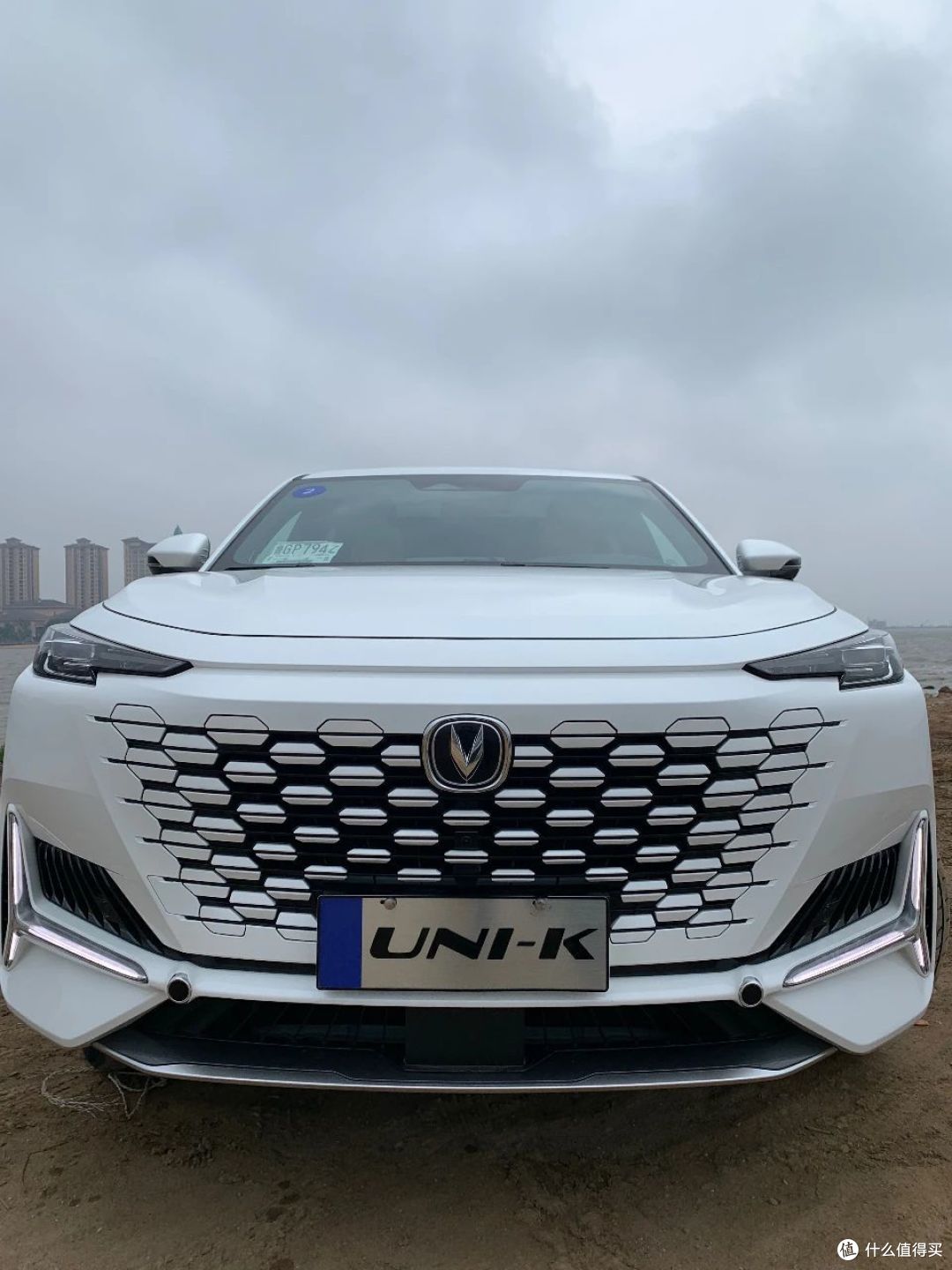 远观科幻内品温馨不一样的高端旗舰深度试驾unik