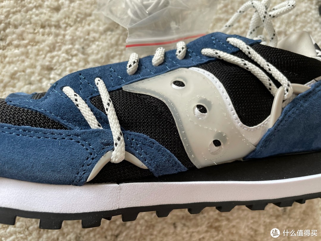 Saucony Jazz Court RFG环保鞋与其他两双鞋开箱