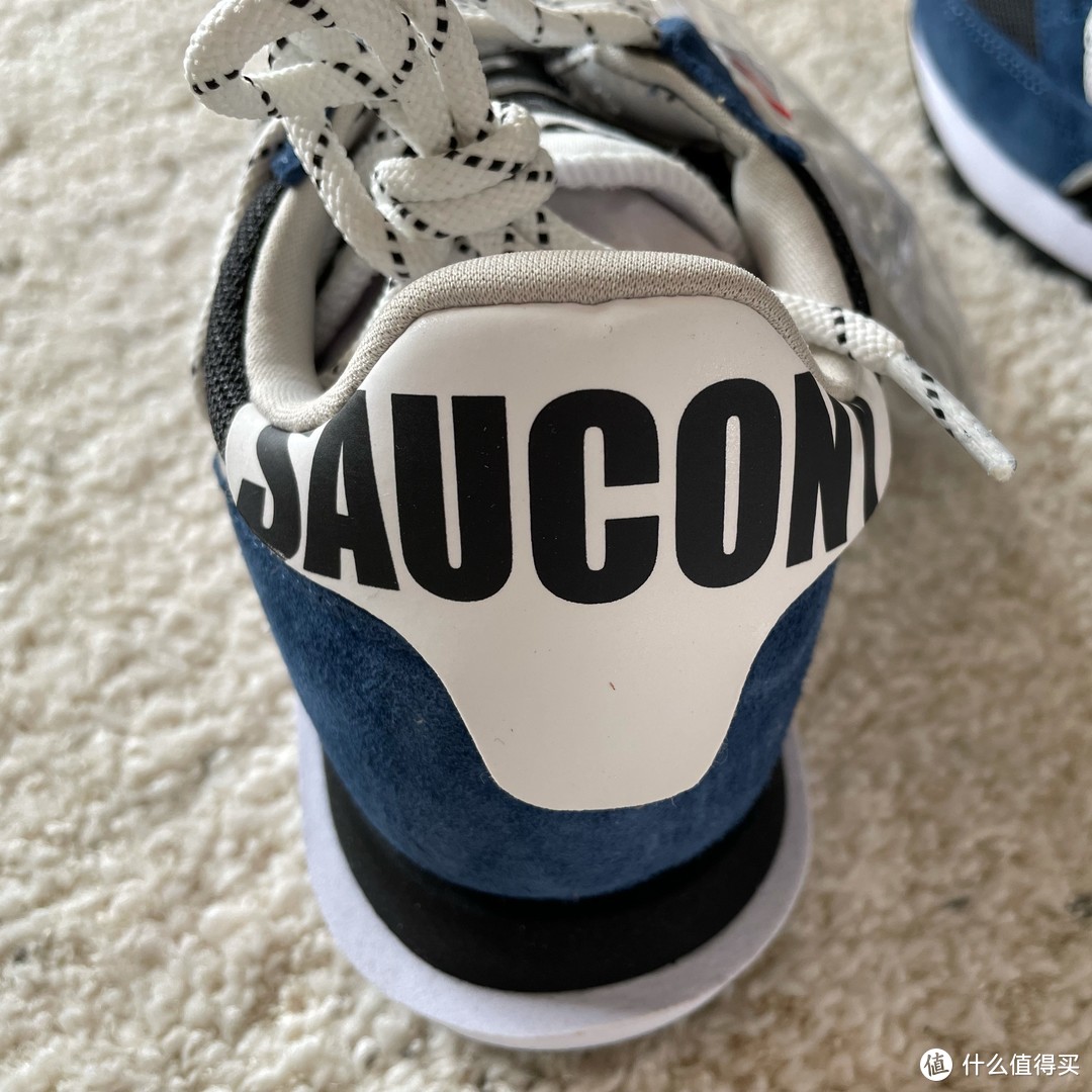 Saucony Jazz Court RFG环保鞋与其他两双鞋开箱