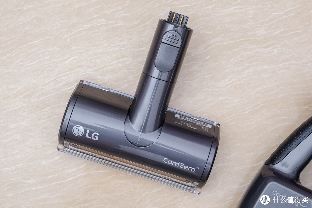LG A9K-MAX多种配件清洁工具体验：整屋清洁一次搞定