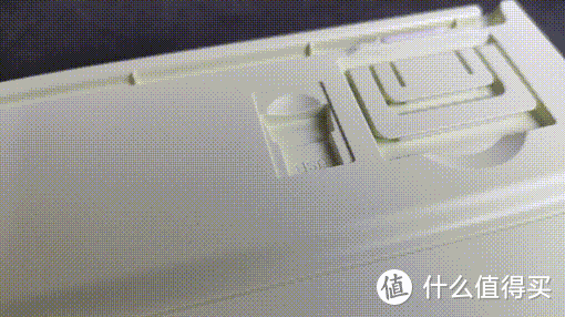 玄学加持的高颜值主题键盘！黑峡谷X5锦鲤限定开箱评测！
