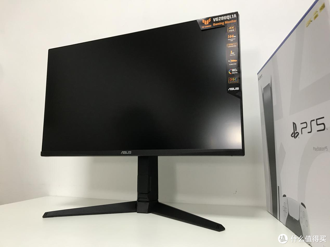 华硕28英寸 4K 144Hz HDMI2.1  VG28UQL1A（同面板 XV282K）