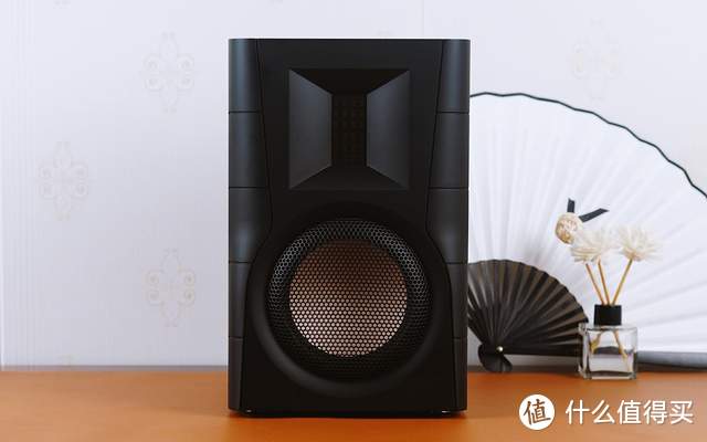 桌面有源蓝牙音箱新秀，惠威D200，HIFI玩家必备！